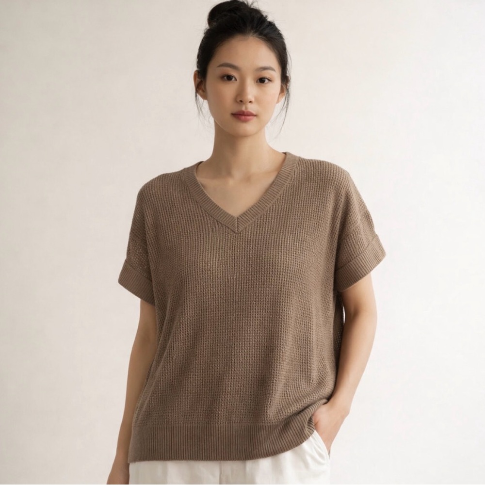 Andree by Unit Green Boxy Textured Short Sleeve Sweater
